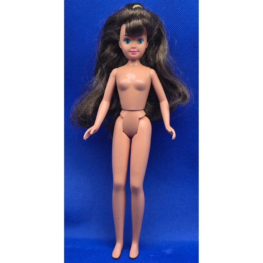 Vintage Barbie Doll Mattel 1992 Cheerleading Courtney Friend Skipper No Clothes